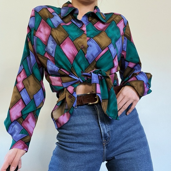 Tops - VINTAGE • 90s Joanna Argyle Printed Colorful Button Up